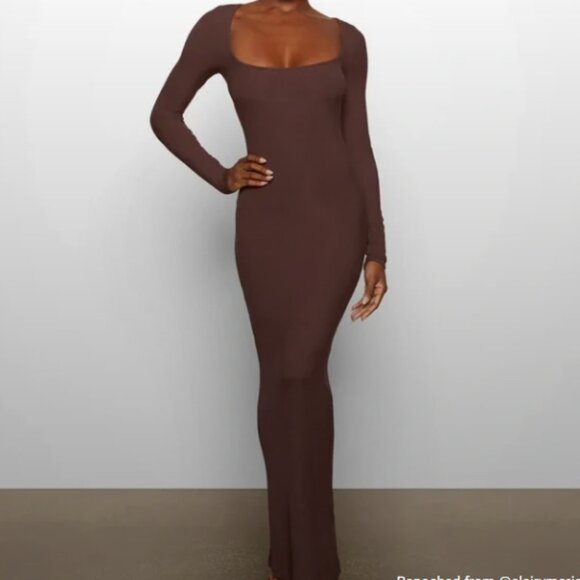 SKIMS Dresses & Skirts - SKIMS Soft Lounge Long Sleeve Slip Dress Womens 4X Cocoa Brown Low Bust Plus NWT